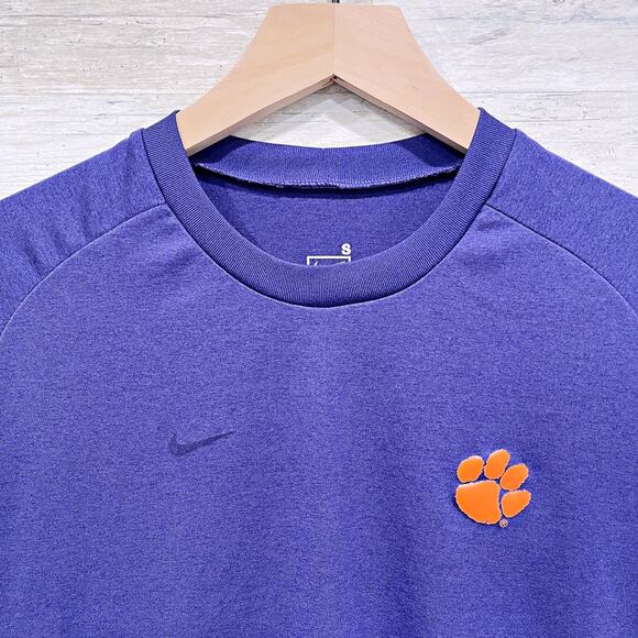 Clemson Tigers Nike FitDry Crewneck Tech Tee Purple Girls Football Small 4-6 - Picture 2 of 5